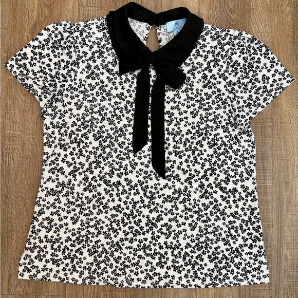 CeCe Black & White Floral Short-Sleeve Tie-Neck Top - Picture 2 of 3